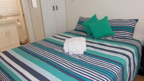 Oakridge Motel Tourist Park - Tourism Noosa 2