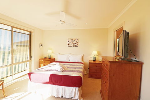 Ella Bleu - Tourism Noosa 6