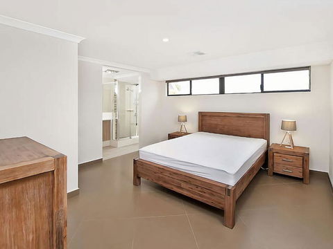 Ocean Walk Abbey Beach - Tourism Noosa 5