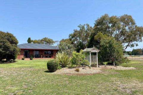 Jacaranda Wey B & B - Tourism Noosa 6