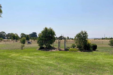 Jacaranda Wey B & B - Tourism Noosa 3