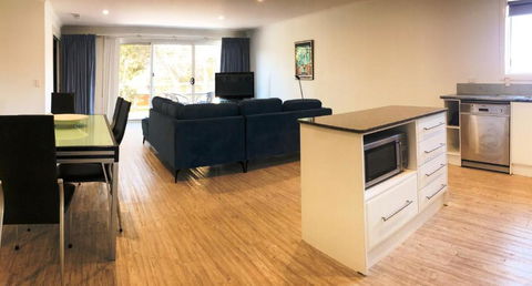 Unit 8 Boardwalk - Tourism Noosa 4