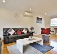 Ivy Units Glen Waverley - Tourism Noosa