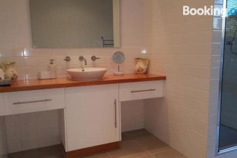 Mistover Valley Yallingup - Tourism Noosa 1