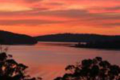 A Lakehouse Escape - Tourism Noosa 0