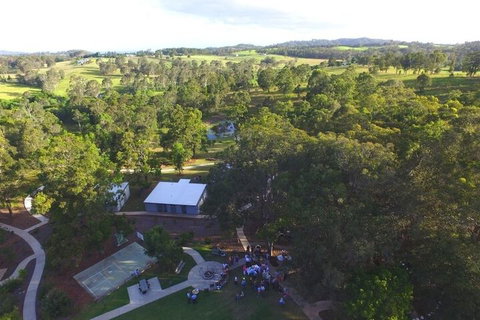 Honeybee Country Accommodation - Tourism Noosa 3