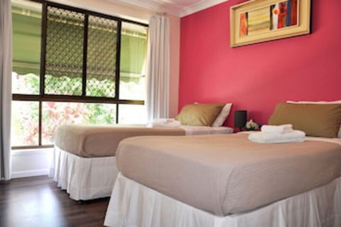 TL Warmest Homestay - Tourism Noosa 0