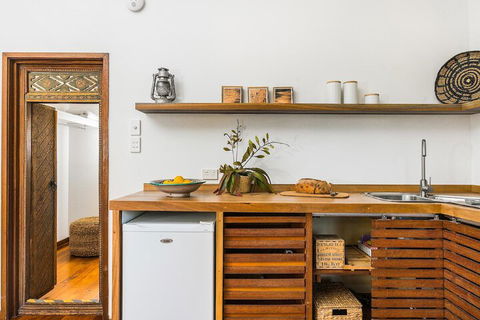 A PERFECT STAY - Bamboo Beach House - Tourism Noosa 4