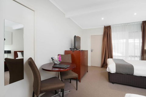 New Crossing Place Motel & Apartments - Tourism Noosa 3