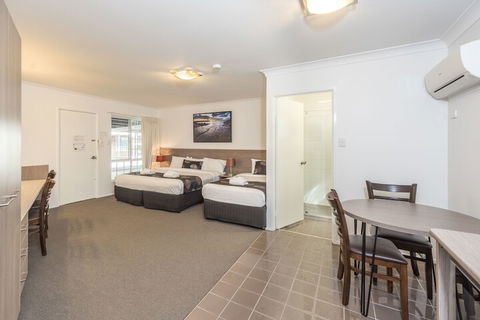 Takalvan Motel - Tourism Noosa 5