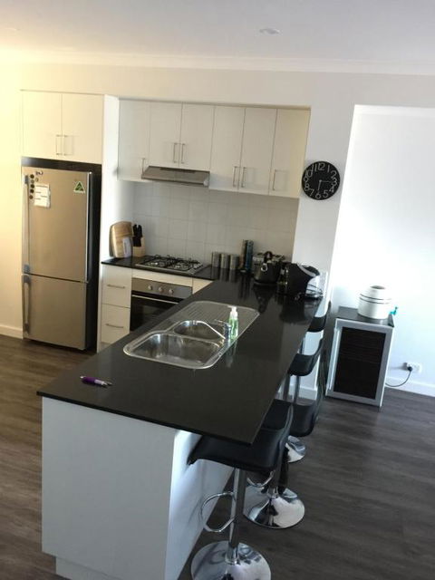 Falcon Bay 4x4 Townhouse - Tourism Noosa 2