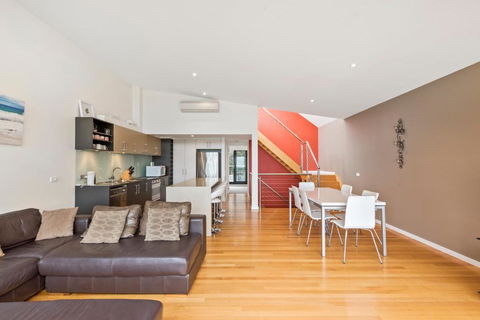 Inn Off The Reef - Tourism Noosa 4