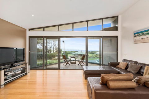 Inn Off The Reef - Tourism Noosa 2