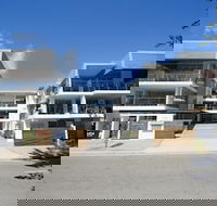 Maggies Beachfront Apt. 3