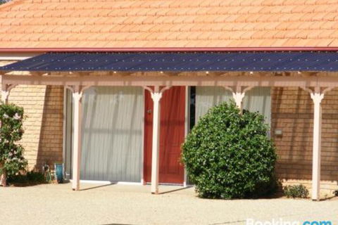 Fairways Bed & Breakfast At Jerilderie - Tourism Noosa 2
