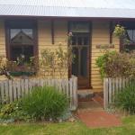 Twomeys Cottage - Tourism Noosa 0