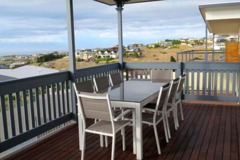 38 Wright Tce Encounter Bay - Tourism Noosa 7