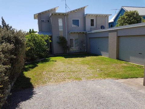 Beachcomber - Tourism Noosa 5