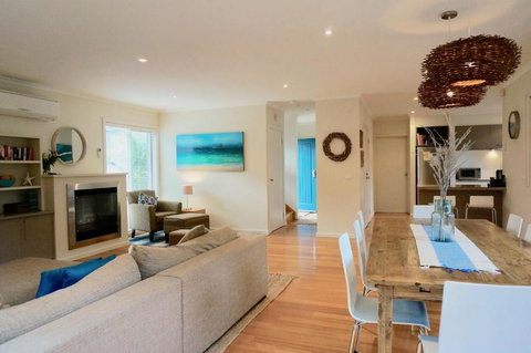 Beachcomber - Tourism Noosa 1