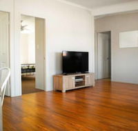 High View Cottage - Tourism Noosa