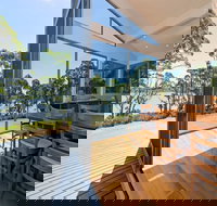 Cloudy Bay Lagoon Estate