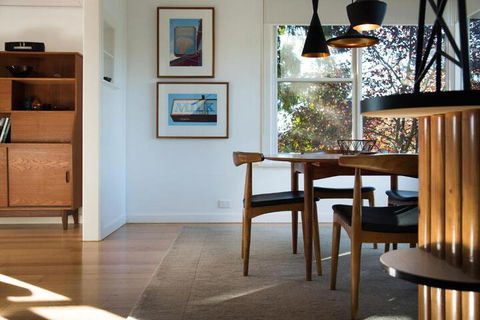Main Retreat & Cottage - Tourism Noosa 2