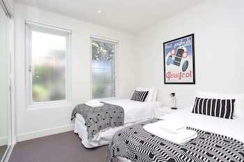 Brighton Beach Bayside Beauty - Tourism Noosa 0