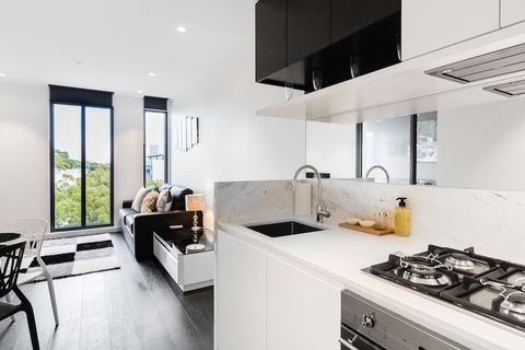 ESTHER, 2BDR South Yarra Apartment - Tourism Noosa 1