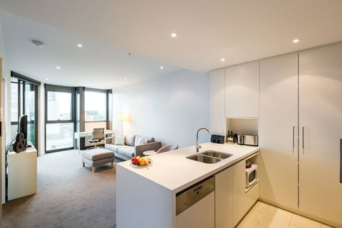 MILA, 1BDR Cremorne Apartment - Tourism Noosa 4