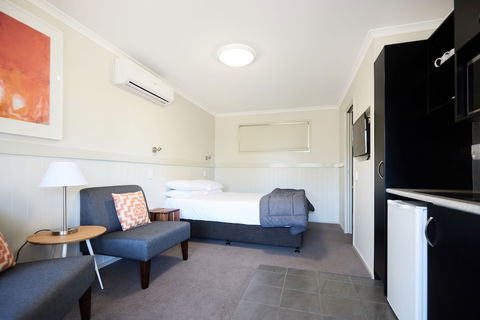 NRMA Bathurst Panorama Holiday Park - Tourism Noosa 5