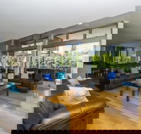 Maggies Beachfront Apt. 12