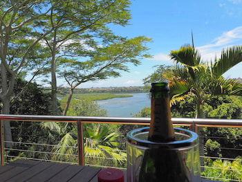 230 Scenic Drive - Tourism Noosa 0