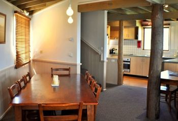 Eacottage - Tourism Noosa 3