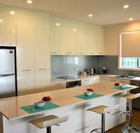 Western Breeze - Tourism Noosa
