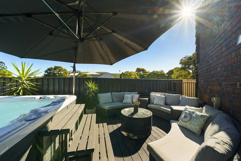 Esk Wivenhoe Motor Inn - Tourism Noosa 1