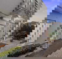 City Condo - Melbourne - Tourism Noosa