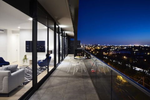 Essendon Escape - Tourism Noosa 0