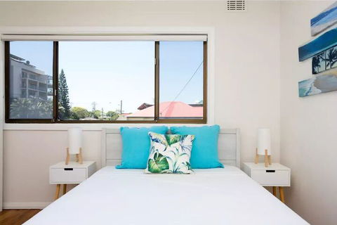 EJ Homes At The Entrance - Tourism Noosa 5