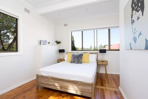 EJ Homes At The Entrance - Tourism Noosa 4