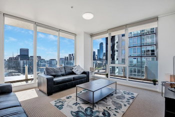 MJ Shortstay Centurion Apartments - Tourism Noosa 0