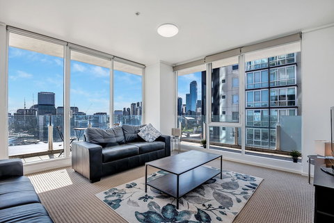 MJ Shortstay Centurion Apartments - Tourism Noosa 1