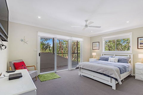 Tallean Road 71 - Tourism Noosa 1