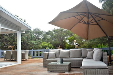 Ocean Beach Bliss - Tourism Noosa 0