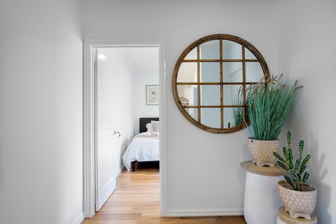 AUJOY 3 Bed Townhouse Burwood 1 - Tourism Noosa 1