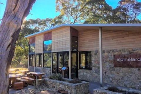 Four Mile Hut - Tourism Noosa 2