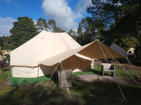 Zeehan Bush Camp - Tourism Noosa 0