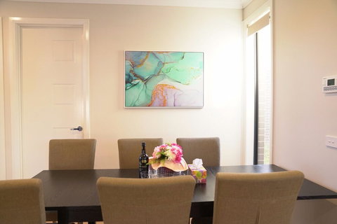 A Brand New House Near Boxhill - Tourism Noosa 6