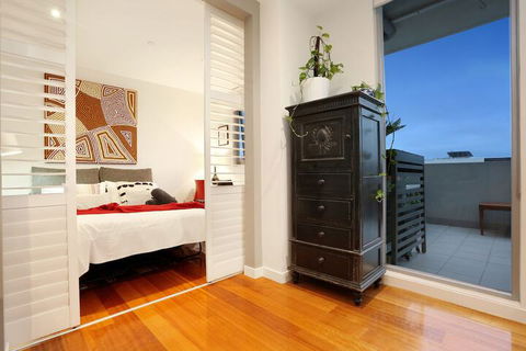 Essendon Sub Penthouse On Napier - Tourism Noosa 6
