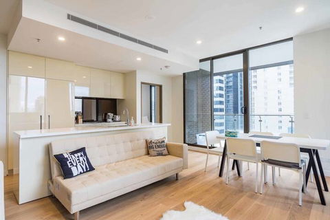 Fabulous City 2 BDR Apt In New Building - Tourism Noosa 7