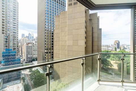 Fabulous City 2 BDR Apt In New Building - Tourism Noosa 5